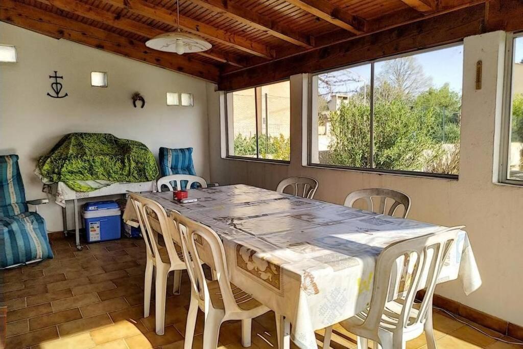 Chalet Typique Au Coeur De La Petite Camargue Villa Vauvert Ngoại thất bức ảnh